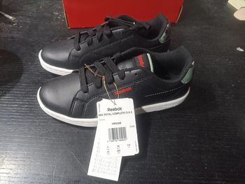 basket reebok taille 34