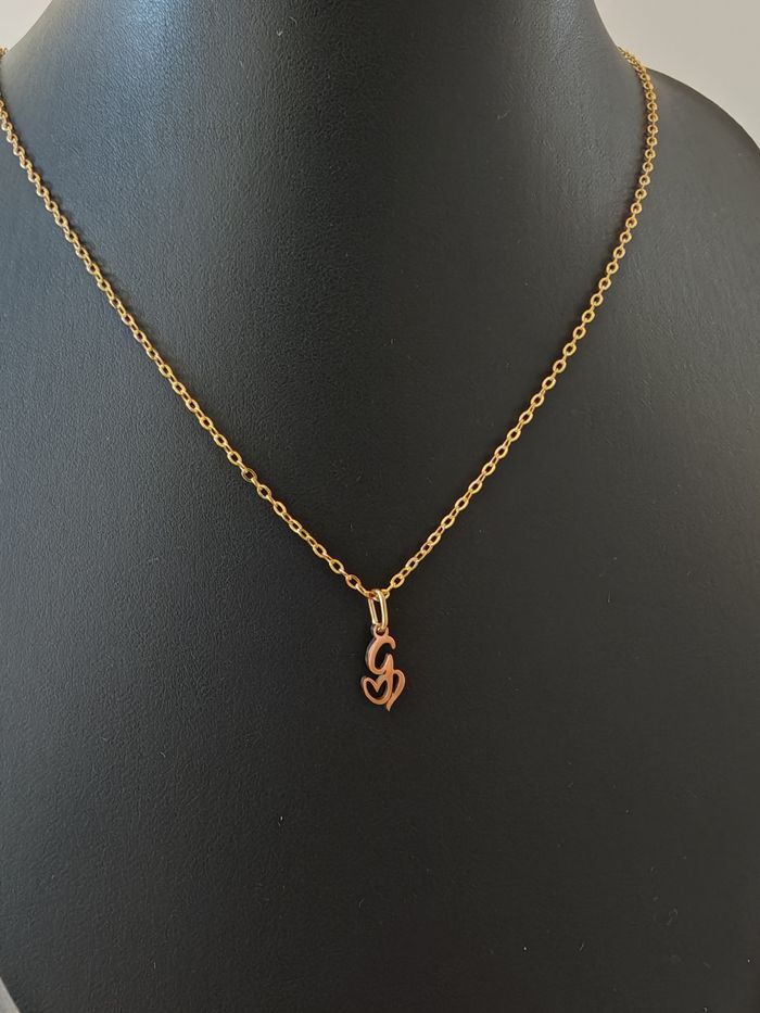 Pendentif acier inoxydable Lettre G prêt à offrir - photo numéro 2