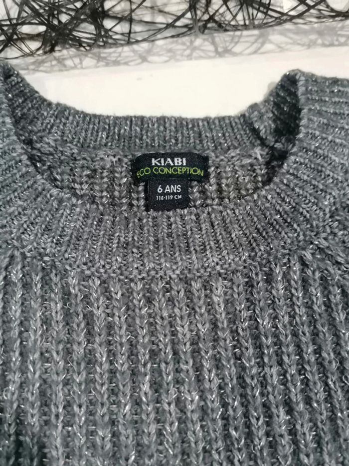 Pull T 6 ans 👧🏻 - photo numéro 3