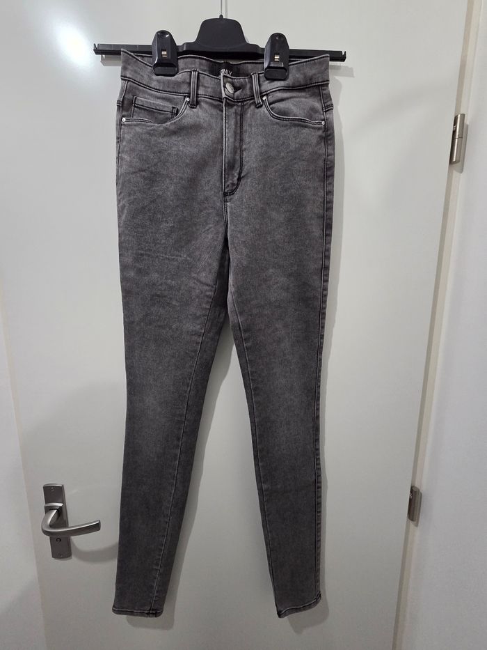 Jean Skinny only neuf