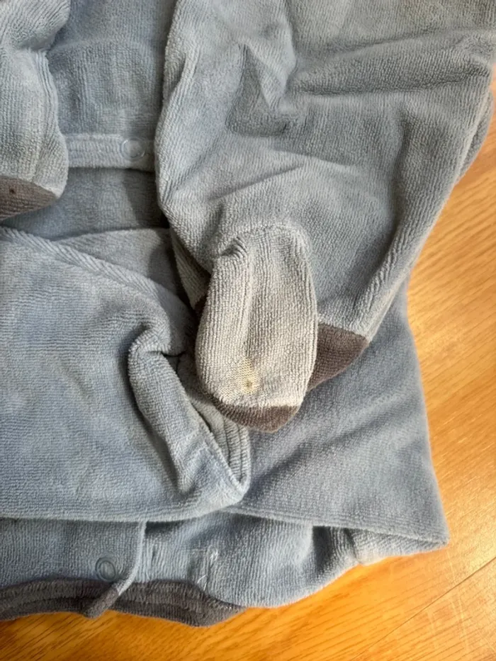 3 pyjama - photo numéro 4