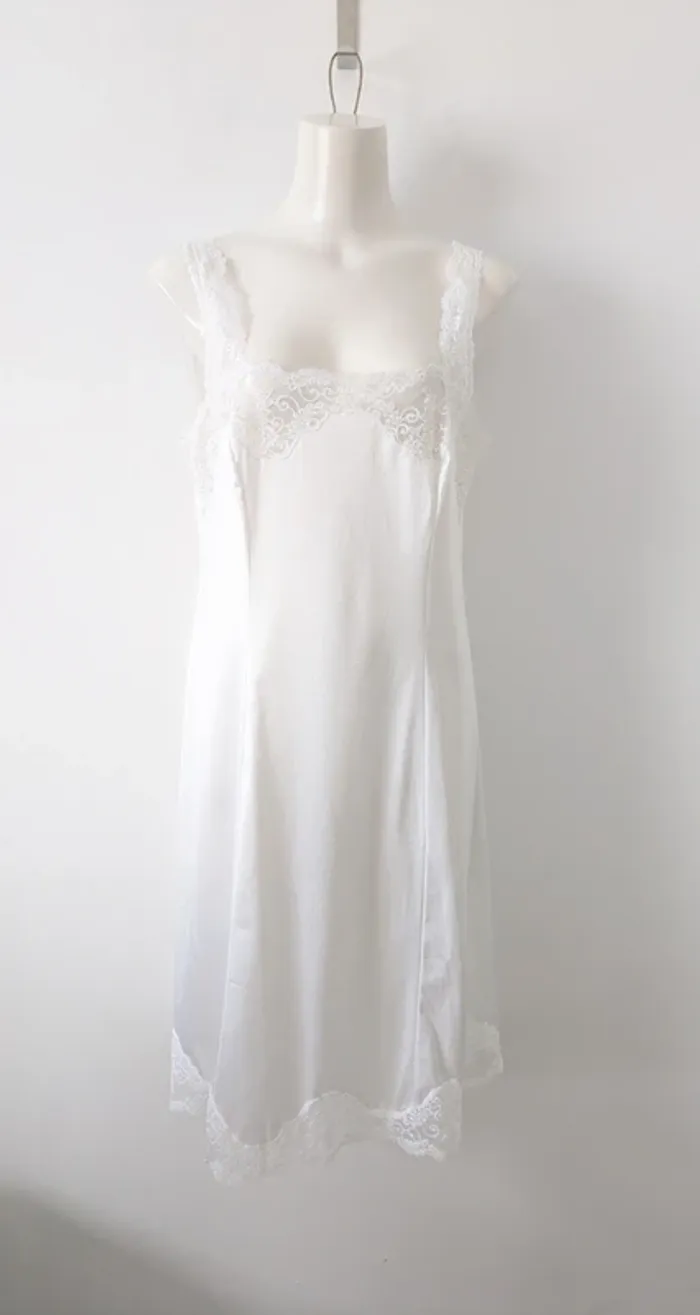 Fond de robe blanc avec dentelle - Helios - taille 42/44 - photo numéro 2