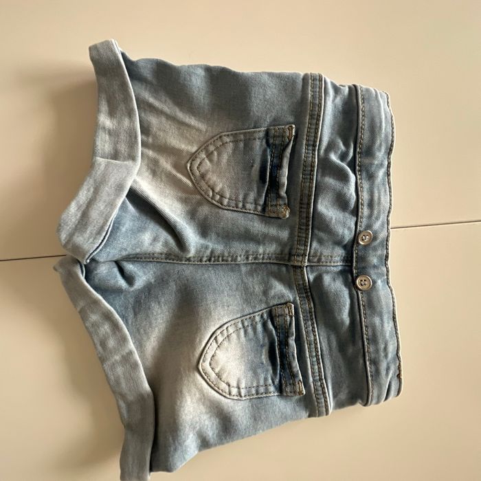 Short en jean 18 mois - photo numéro 2
