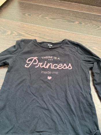 TEE shirt manche longue 5 ans