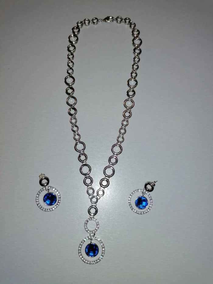Parrure neuve, collier et ses boucles - photo numéro 7