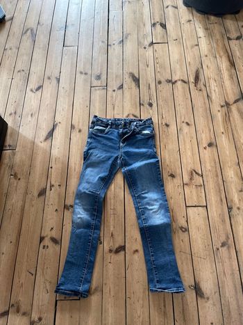 Jean tape-à-l’œil 12 ans