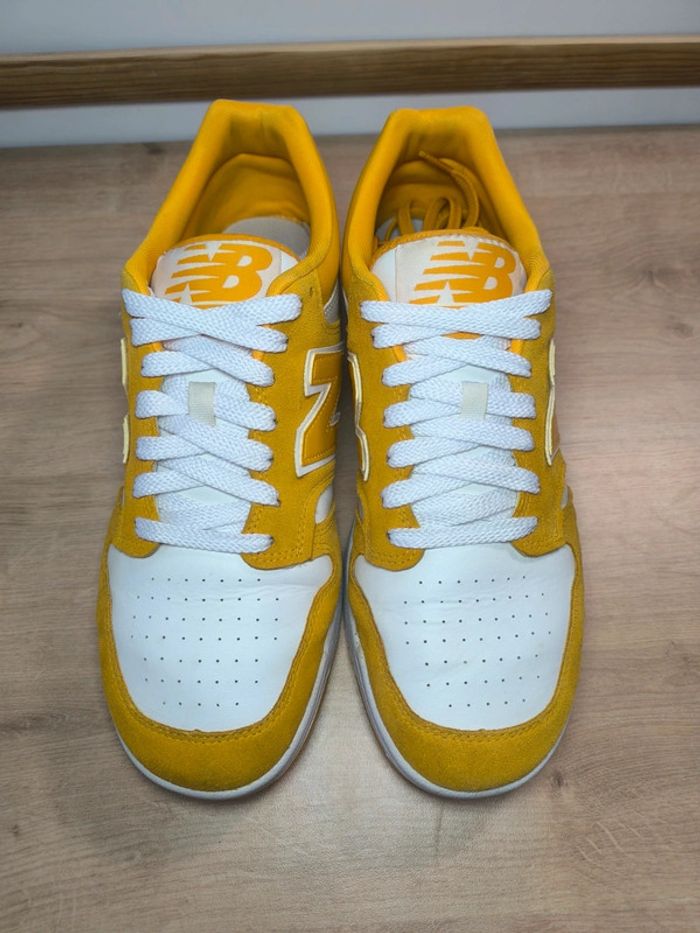 Baskets New Balance 480 jaune moutarde et blanche pointure 46.5 comme neuves - photo numéro 4