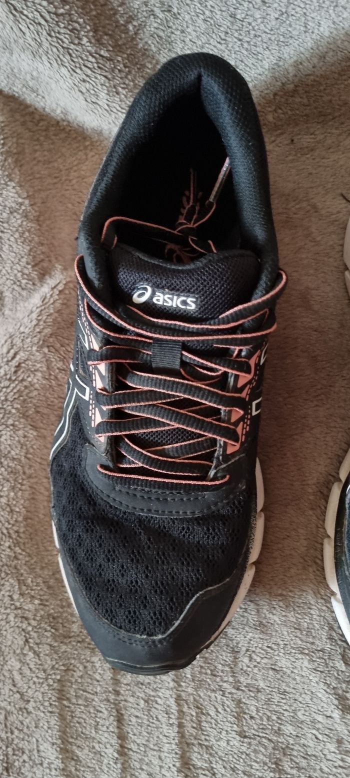 Baskets Asics - photo numéro 3