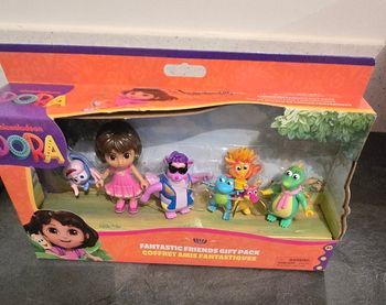 Figurines dora