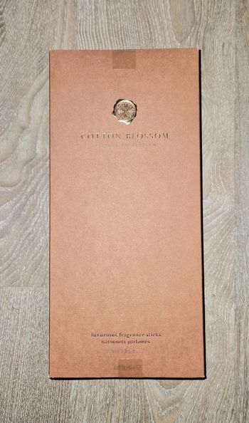 Parfum avec bâtonnets rituals Cotton blossom neuf