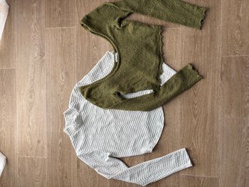 Lot 2 crop top