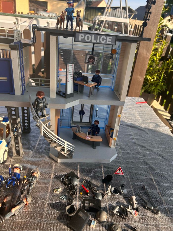 City Action Commissariat de Police - photo numéro 4