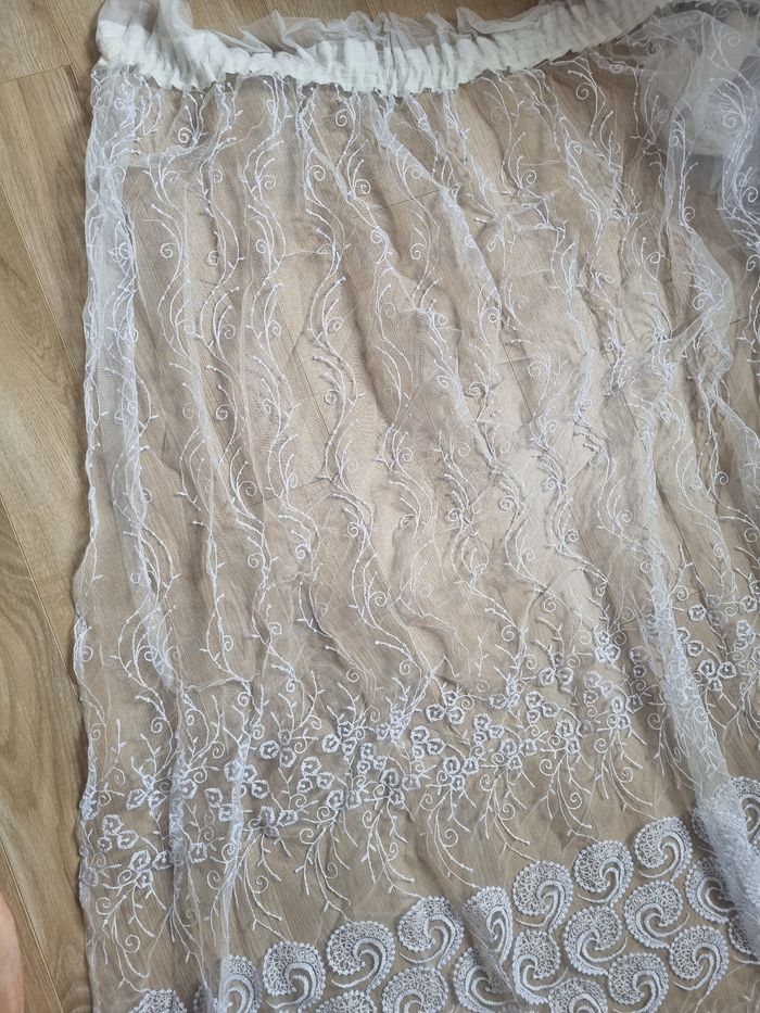 Rideaux brodés - photo numéro 3