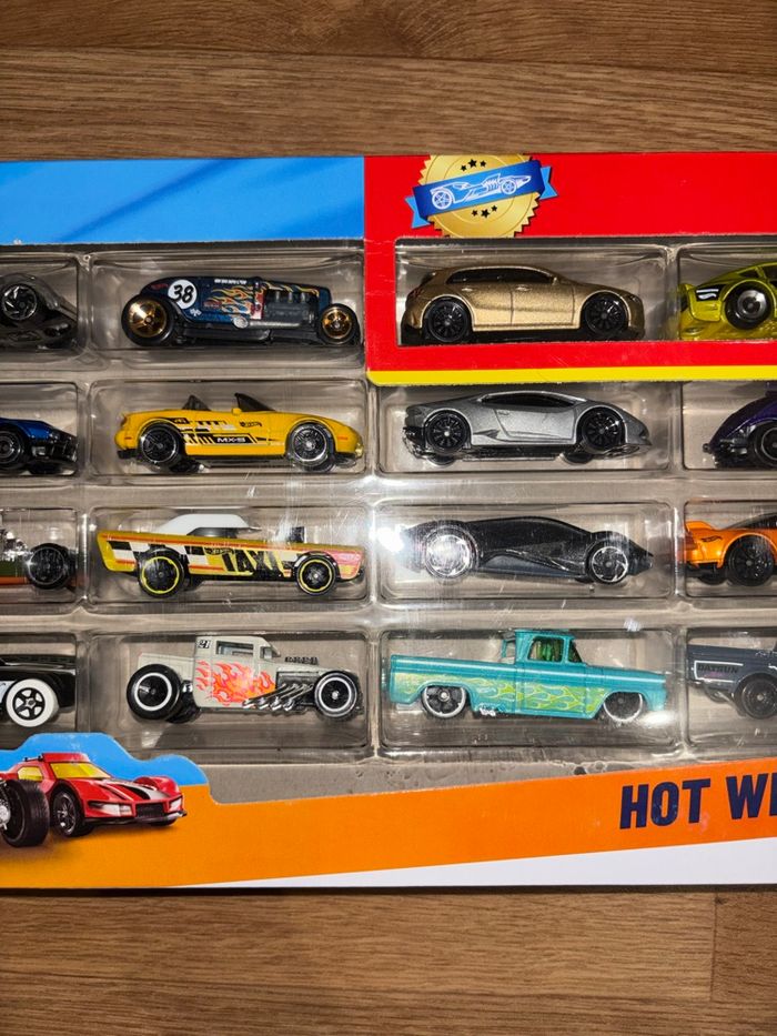 Lots de voitures hot wheels - photo numéro 3