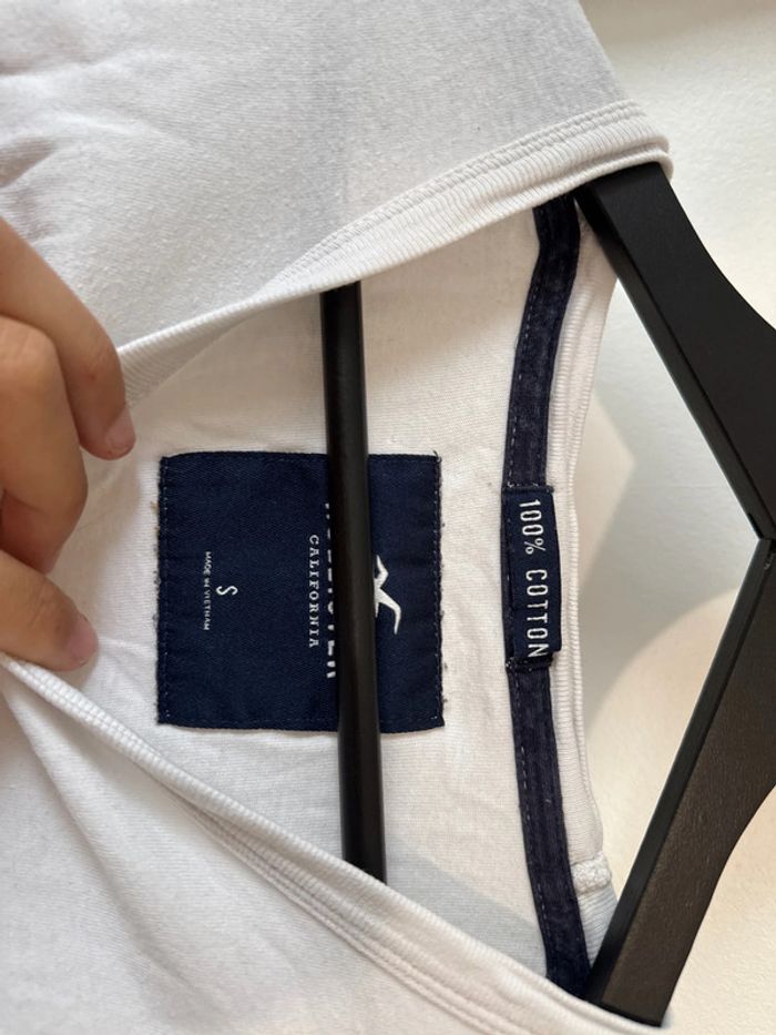 Tee shirt Hollister - photo numéro 3