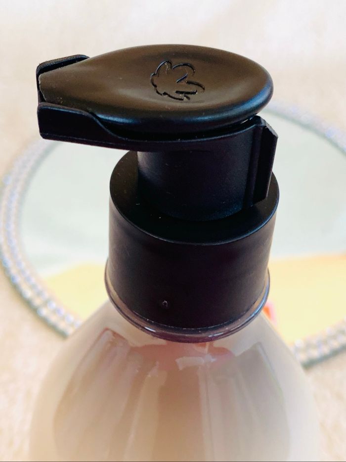 Hydratant Crème corps Natura Ekos Maracuya 400ml - photo numéro 4