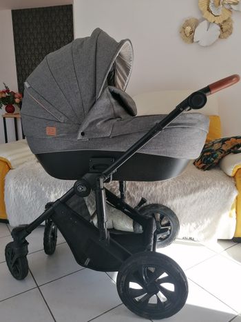 Kinderkraft 3 en 1 poussette /nacelle/siège auto