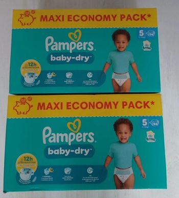 Lot Pampers 5 