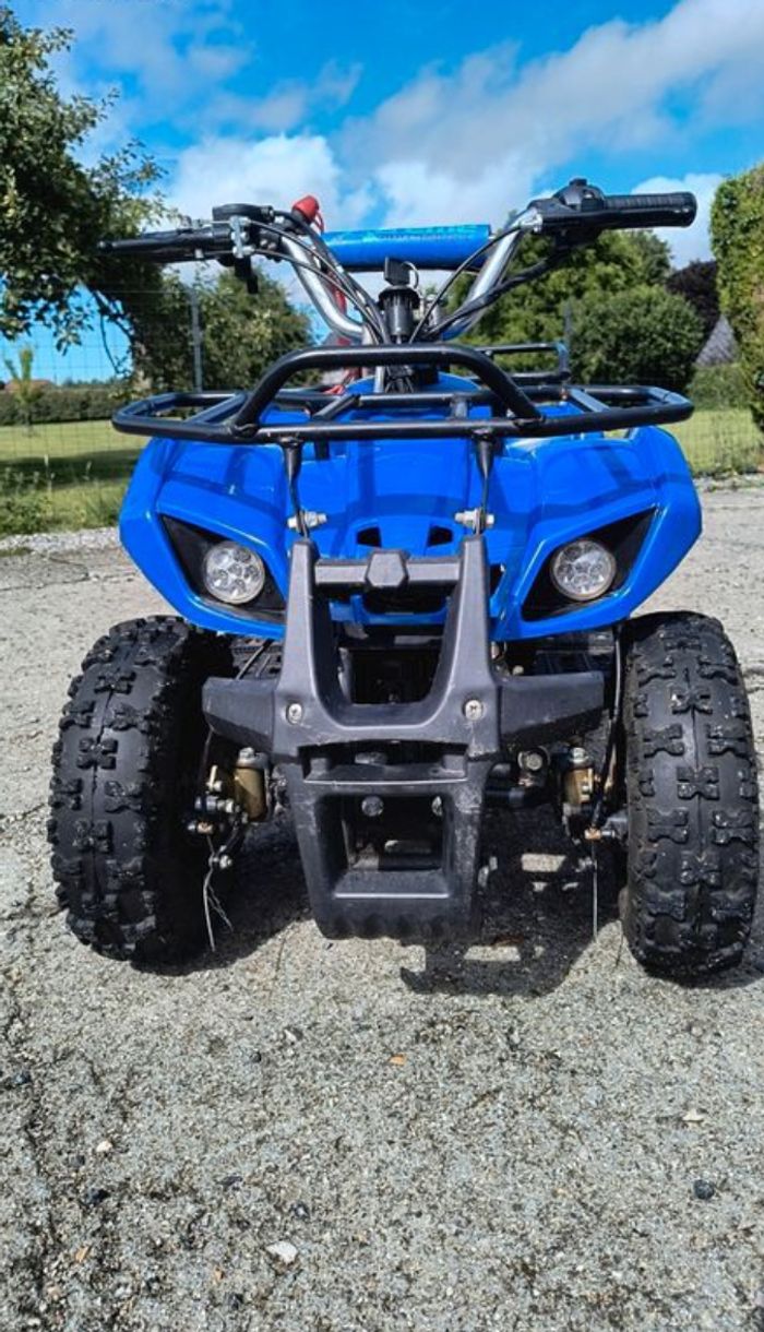 Pocket quad