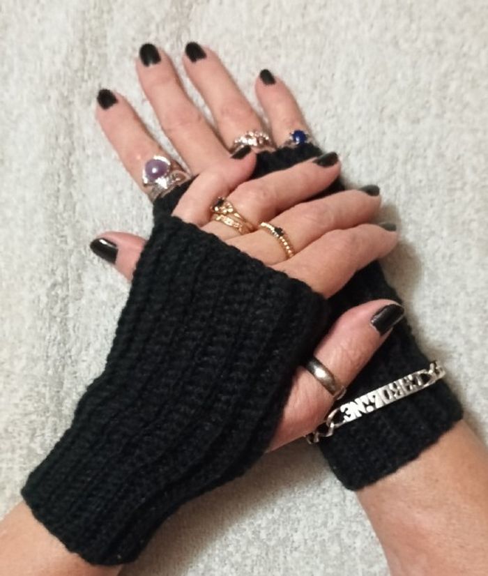 Mitaines fait main au crochet - photo numéro 7