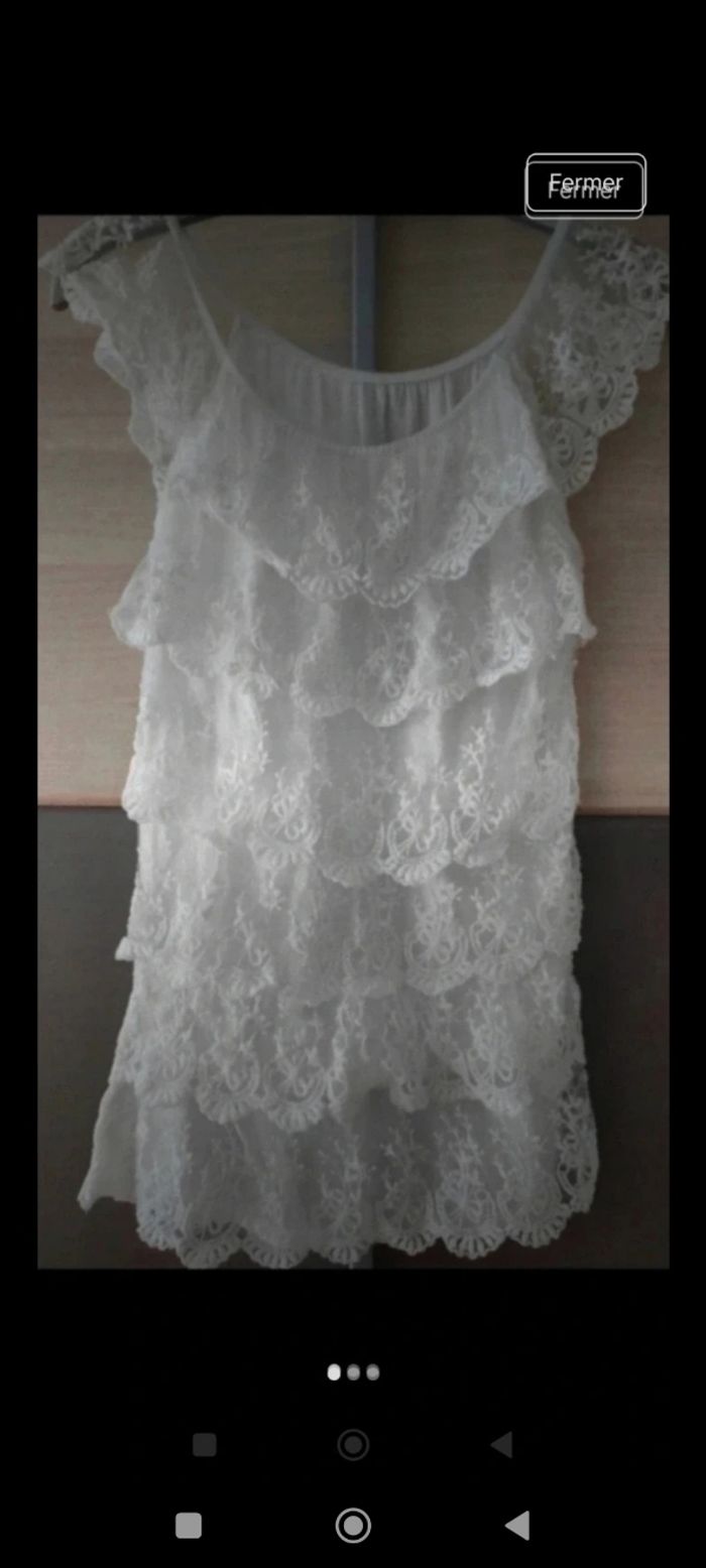 T-shirt blanc avec dentelle femme