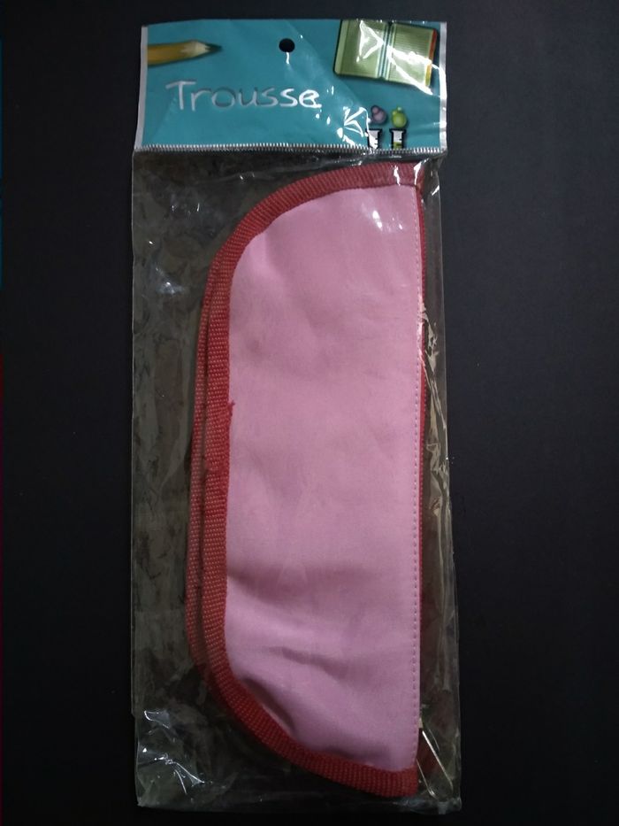 Trousse pour crayons neuve