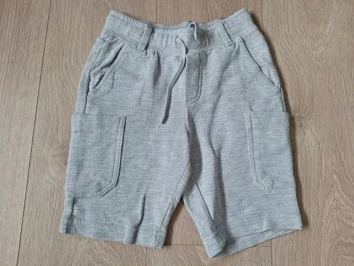 Bermuda gris clair Kiabi 8 ans