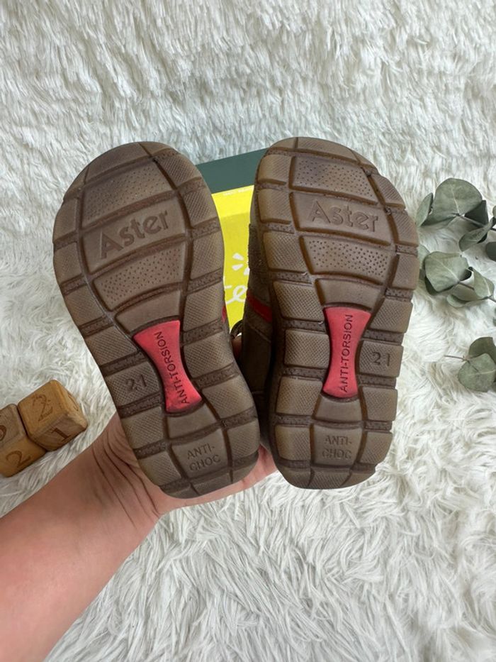 Paire de sandales Aster taille 21 - photo numéro 5