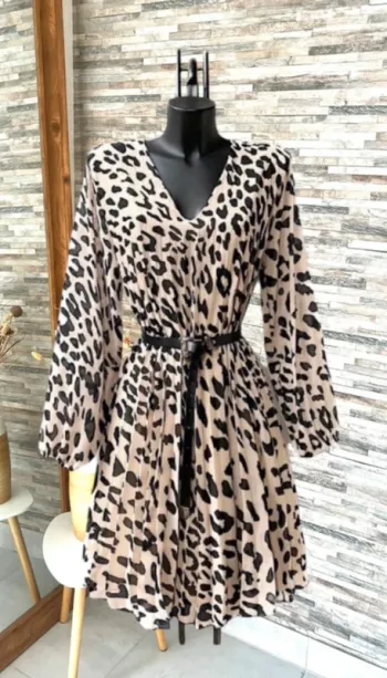 Robe Léopard crème et noire