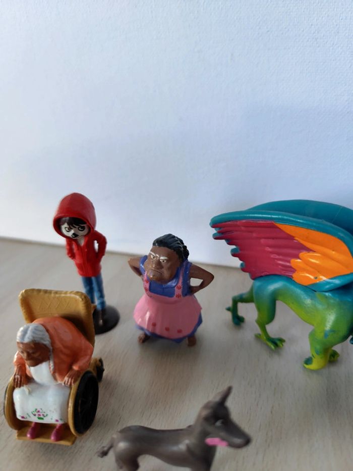 Figurines coco Disney - photo numéro 4
