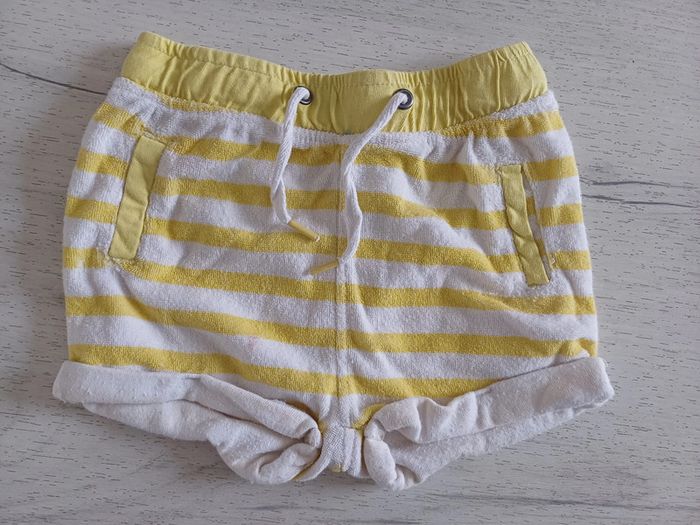 Lot short 24 mois - photo numéro 4