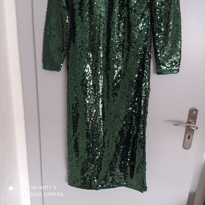 Longue robe verte sequins t36 neuve - photo numéro 4
