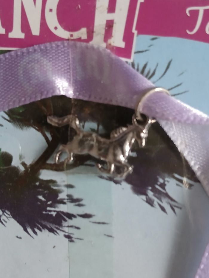 Bracelet cordon soie & breloque cheval lilas & argenté - Equidia - photo numéro 2