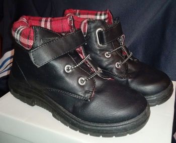 Bottines noires La Halle P. 30 Neuves