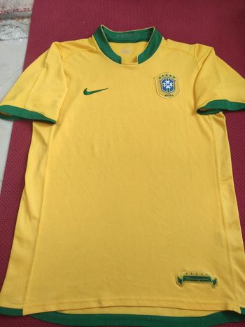 Maillot de foot Brésil, Nike Authentique Officiel taille enfant 13/15 ans, proche du neuf