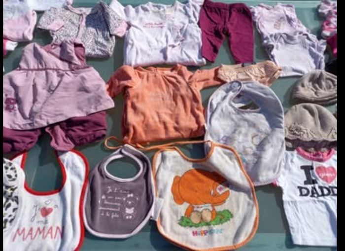 Lots de vêtements fille 0/1mois - photo numéro 5