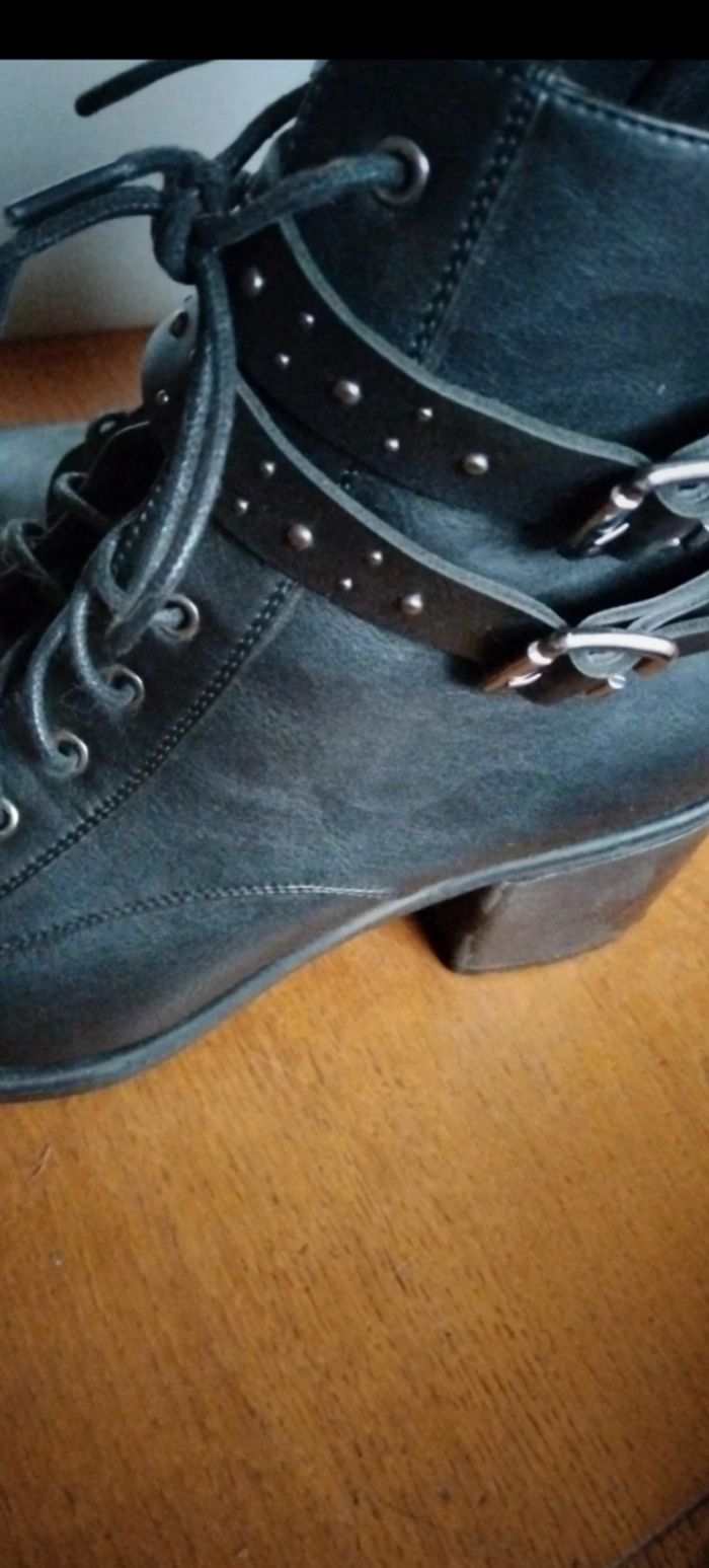 Bottine noire (41) - photo numéro 5