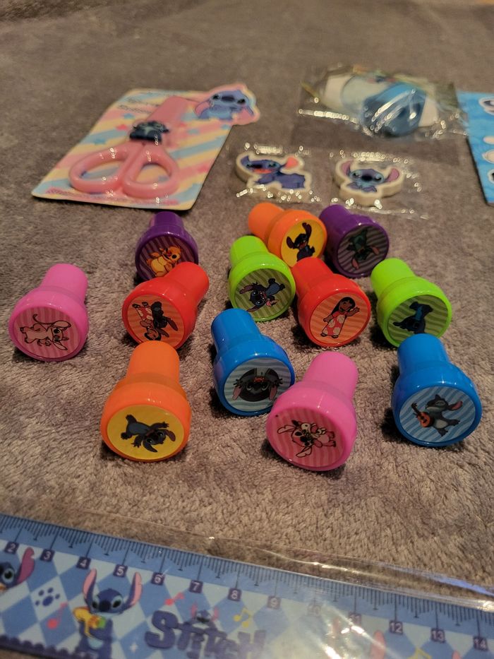 Gros lot papeterie stitch - photo numéro 2