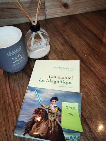 D2959 - livre "Emmanuel le magnifique"