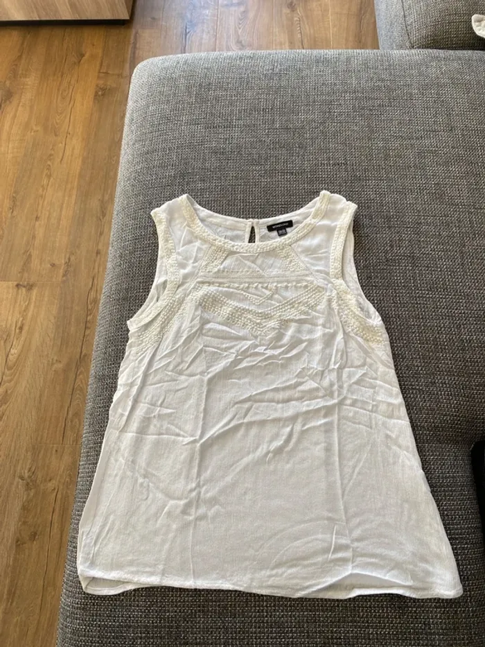 Débardeur bohème en gaze de coton brodé – Only T38 – comme neuf !
