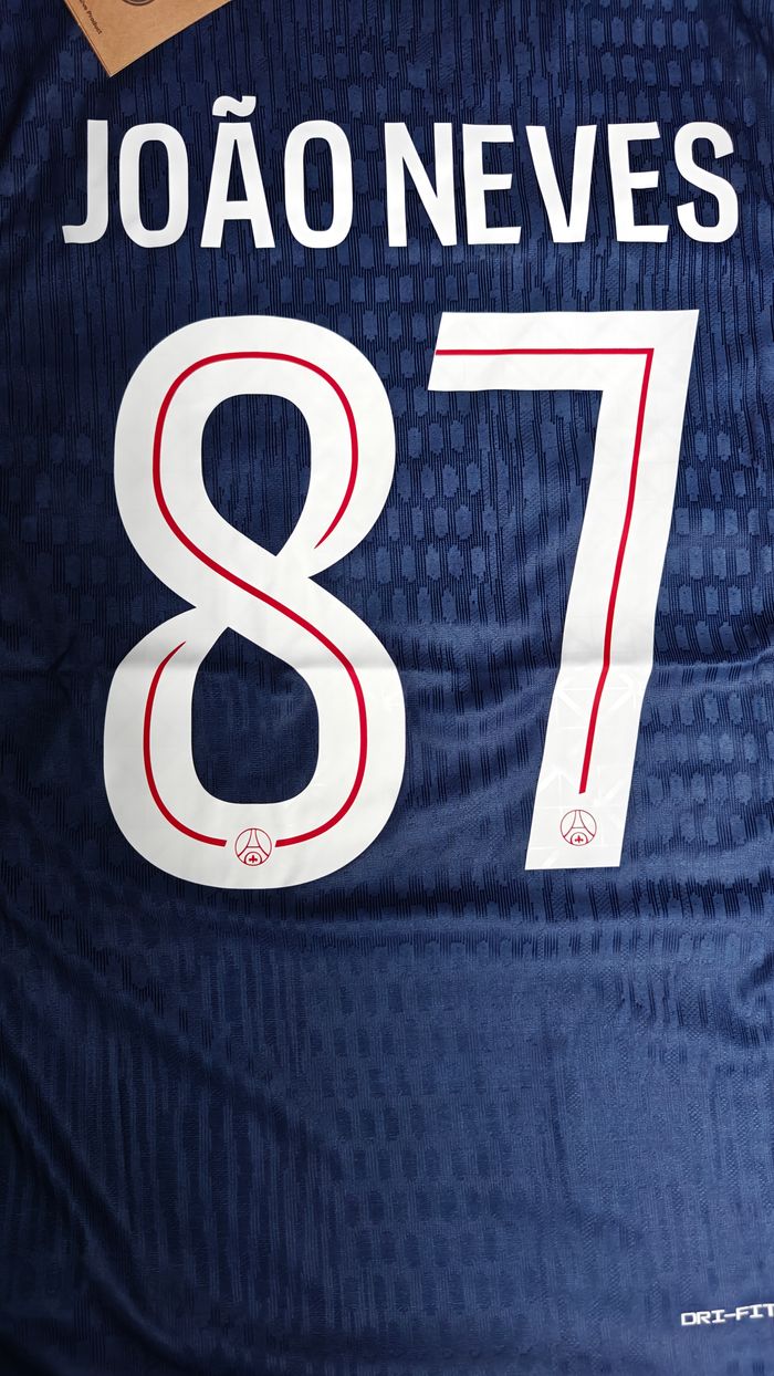 Maillot Joao Neves PSG - photo numéro 4