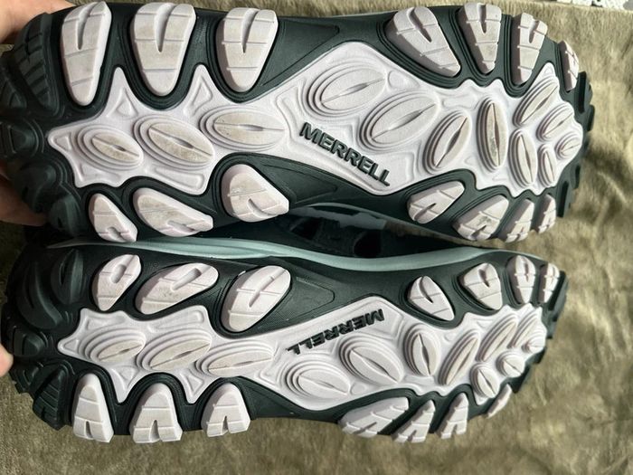 Chaussure de randonnée taille 40 Merrell - photo numéro 4