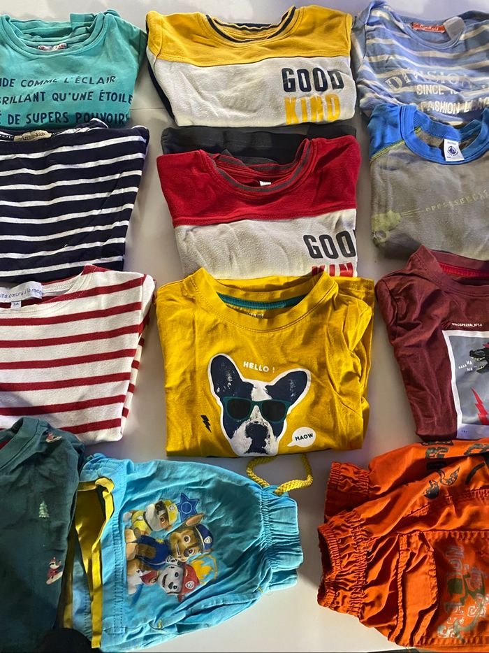 Lot de 14 vêtements garçon taille 3 ans - photo numéro 3