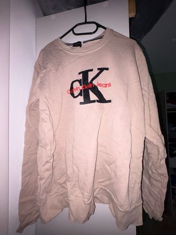 Pull Calvin Klein beige taille L femme