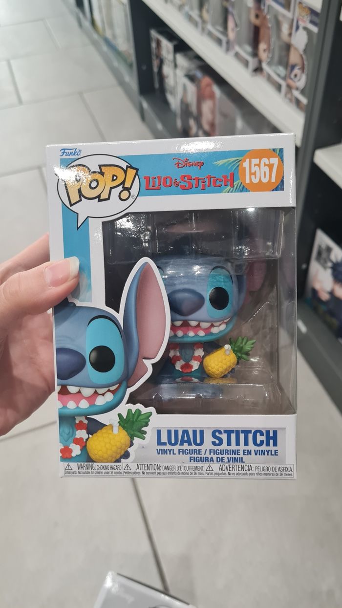 Figurine pop luau stitch disney