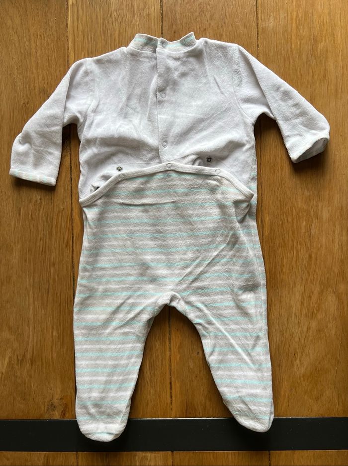 Pyjama 3 suisses 9 mois - photo numéro 3