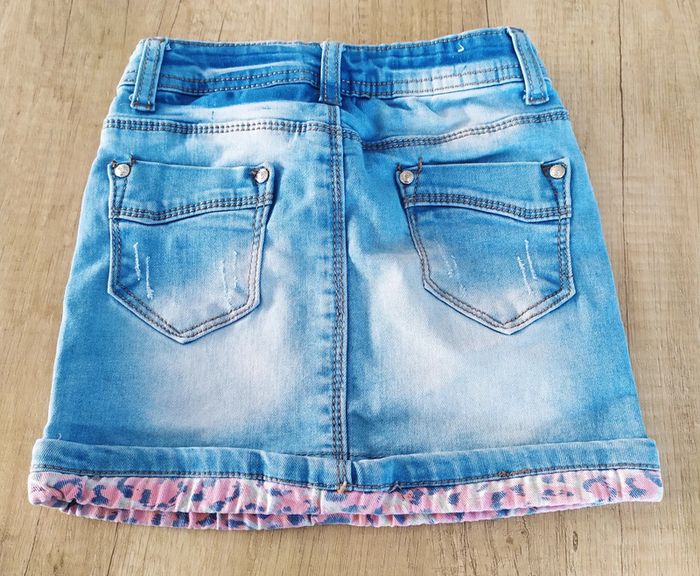 Jupe en jean clair et fleurs 🌺 taille 4 ans Miss & Girl - photo numéro 2