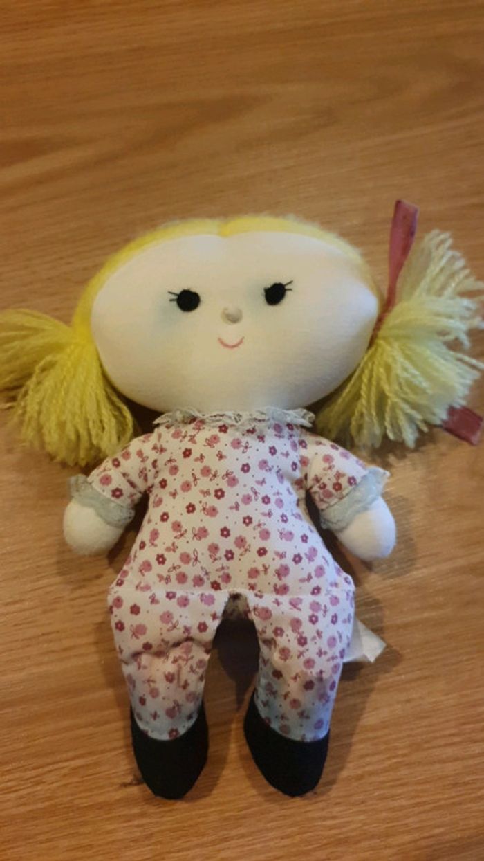 poupée peluche collection