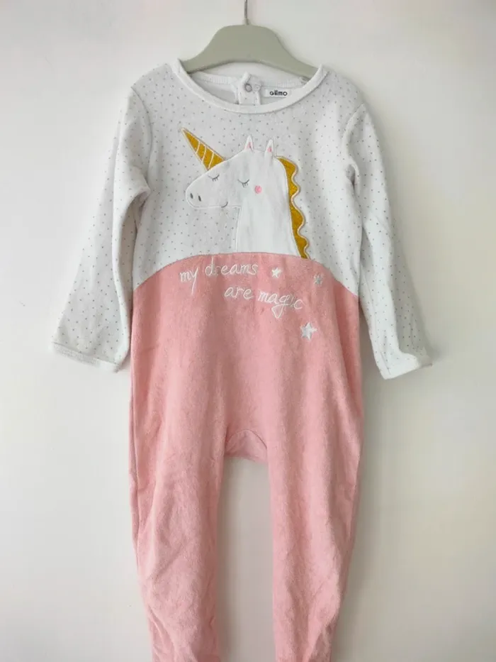 (a) pyjama Licorne Gémo 24mois