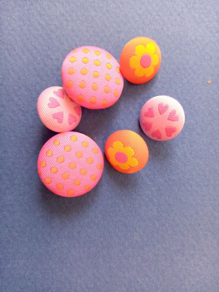 Lot boutons - photo numéro 2
